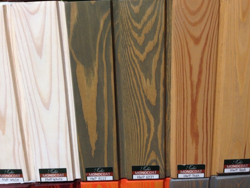 Выкрасы на сосне