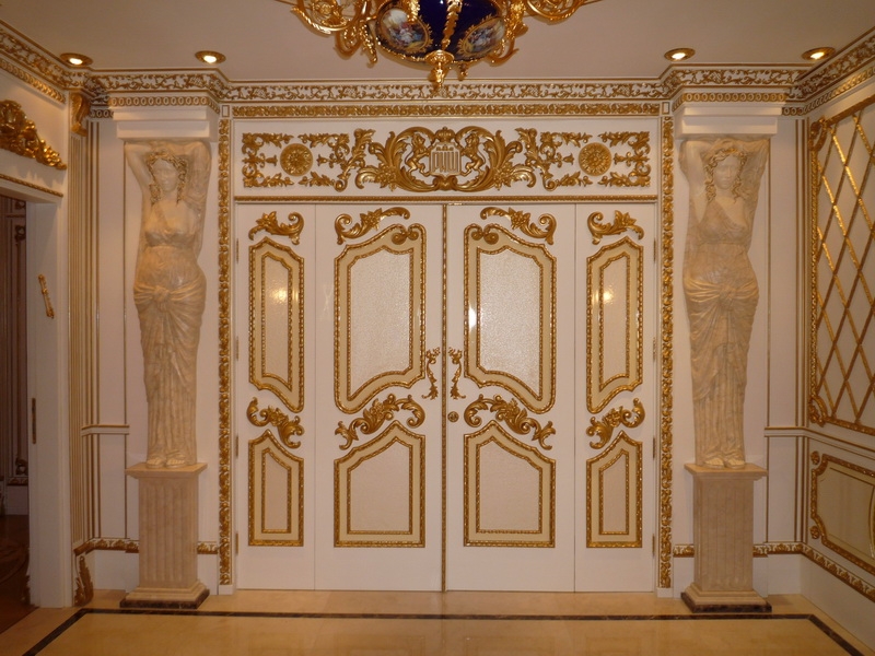 Двери ЧПУ под эмалью с патиной