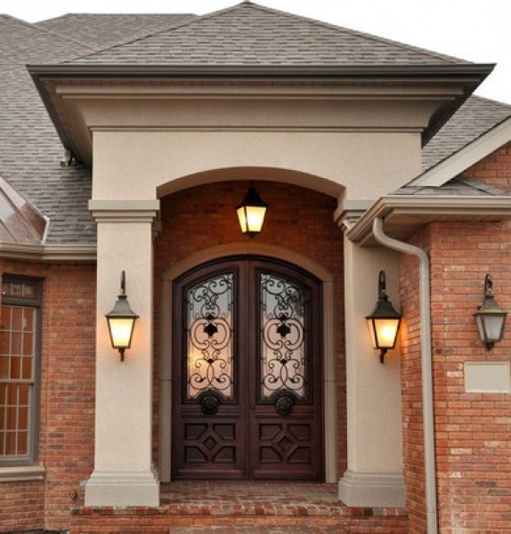 Примеры дверей на объектах