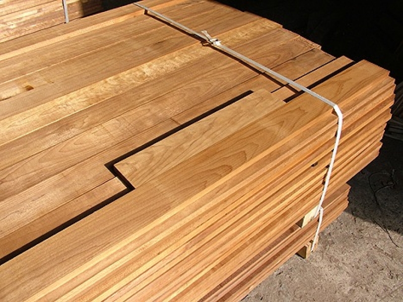 Доска обрезная из ольхи