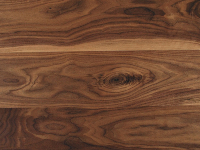 Массивная доска из американского ореха