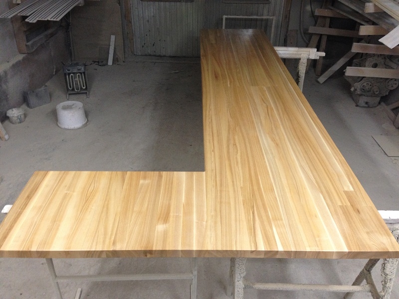 Столешница Г-образная ясень под лаком Renner (Италия)