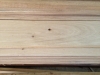 Доска строганная из дуба сучки